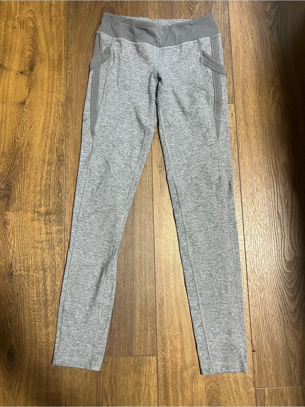 Ivivva (Lululemon kids) Girls Size 14 Leggings/Womens Size 4